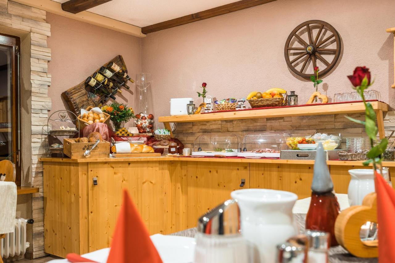 Haus Stuettler/Duchscherer Schruns Bagian luar foto