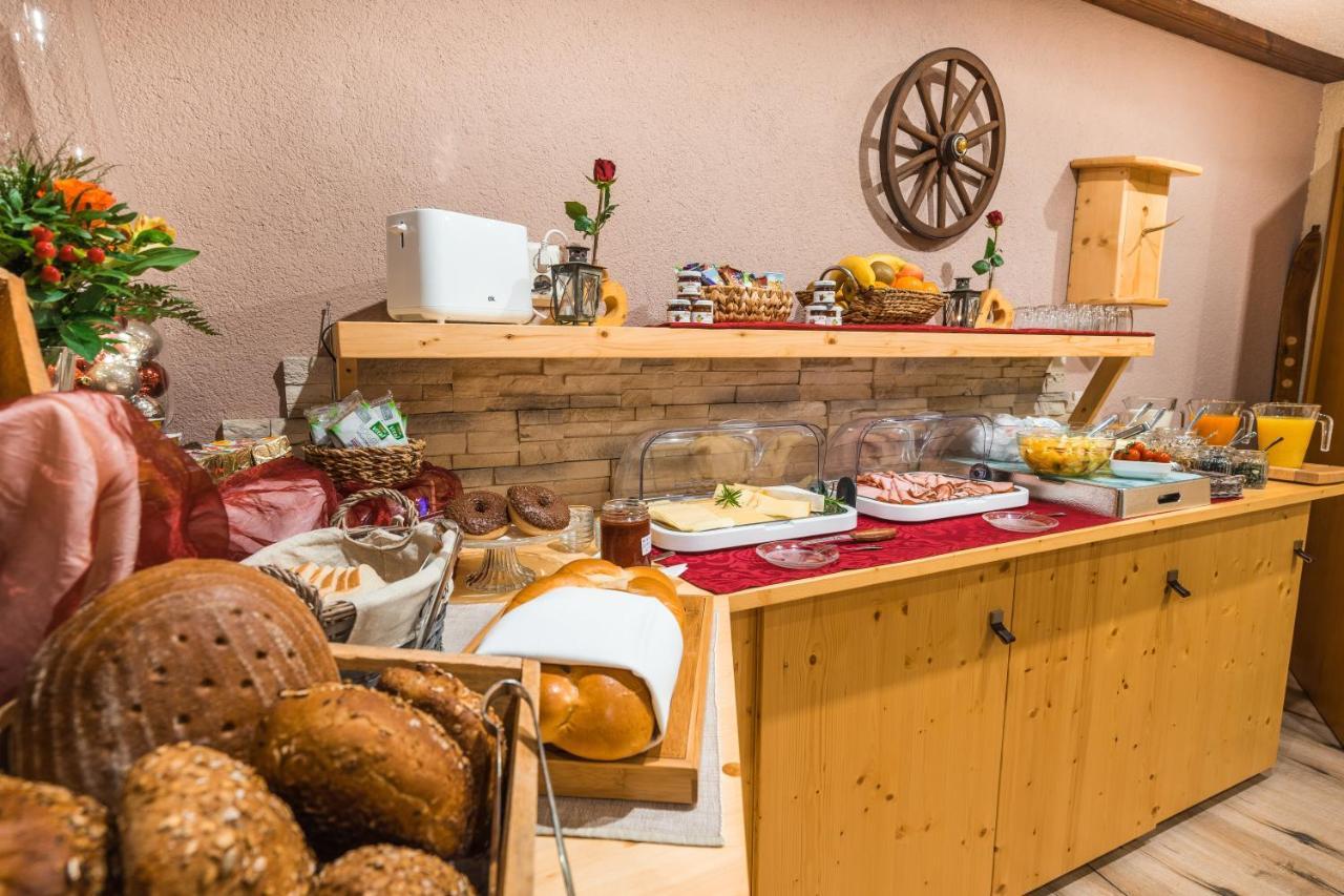 Haus Stuettler/Duchscherer Schruns Bagian luar foto